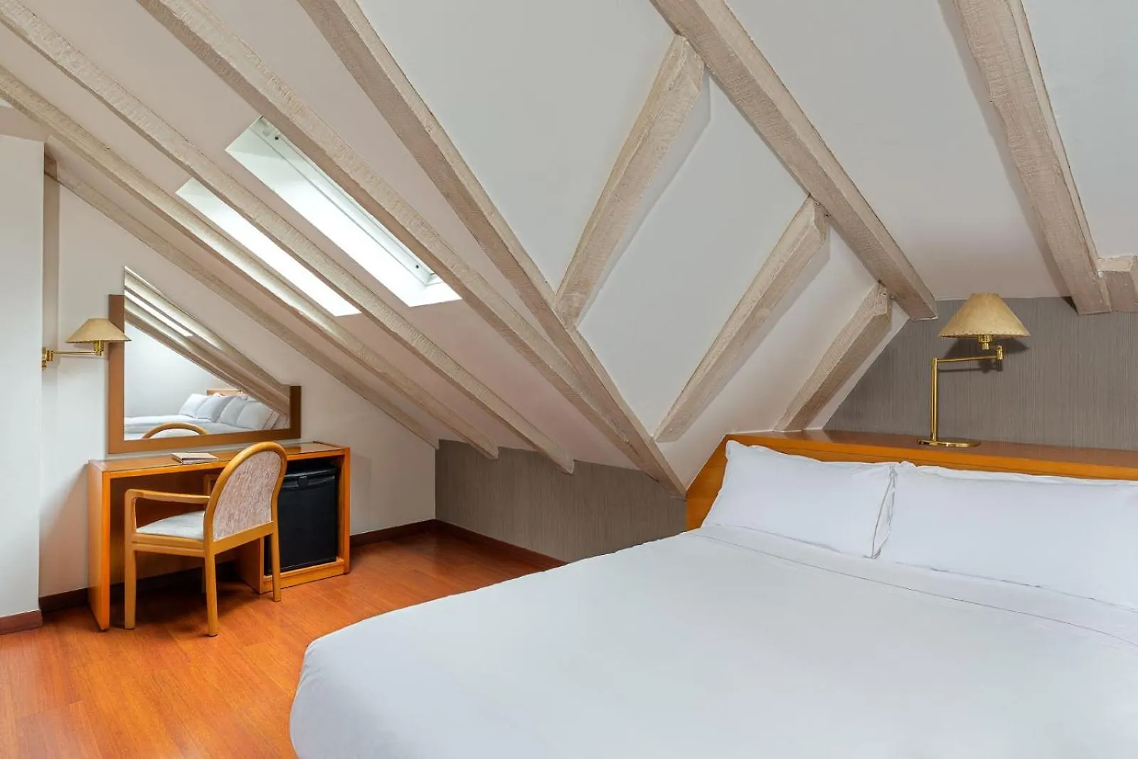 ***  Hotel De L'Isard Andorra la Vella Andorra